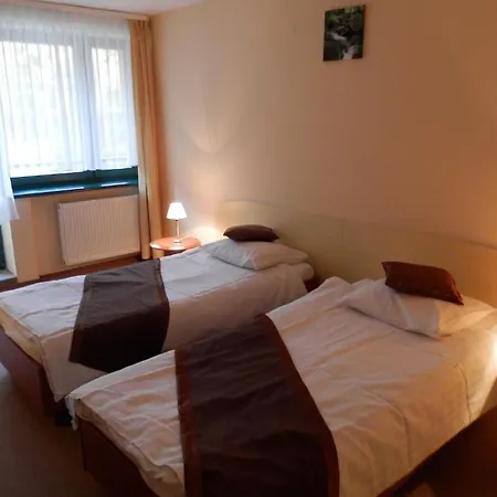 Hotell Osrodek Beskid Fizjo & Korbielów